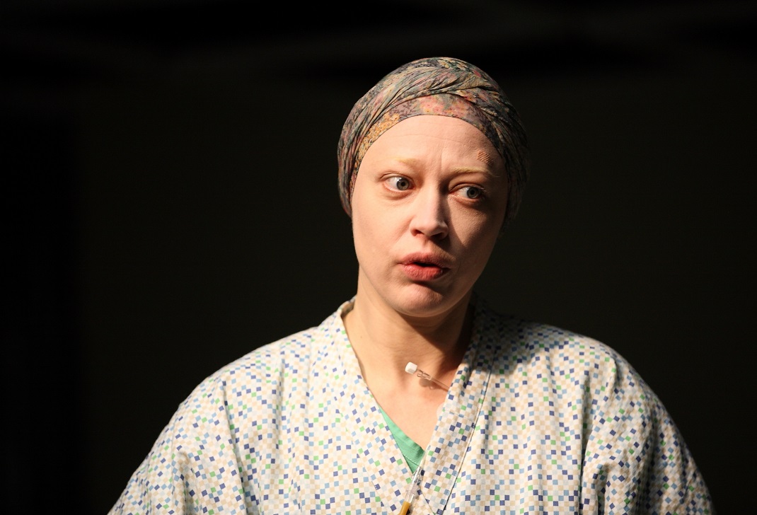 Daiga Kažociņa Nacionālā teātra izrādē "Prāts" (rež. V. Sīlis) // Foto – Agnese Zeltiņa